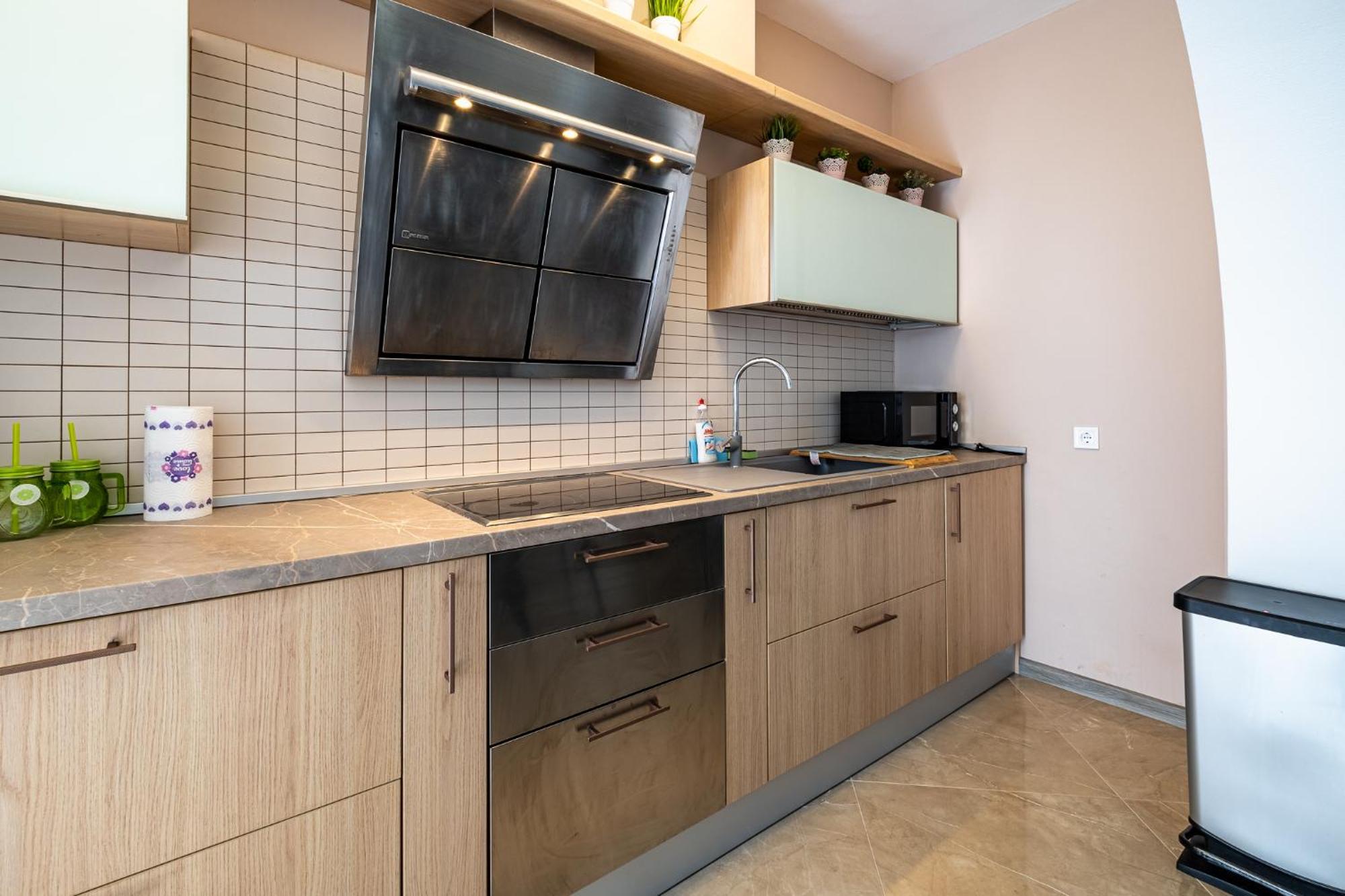 Apartament Black Sea Spacious 3br Warna